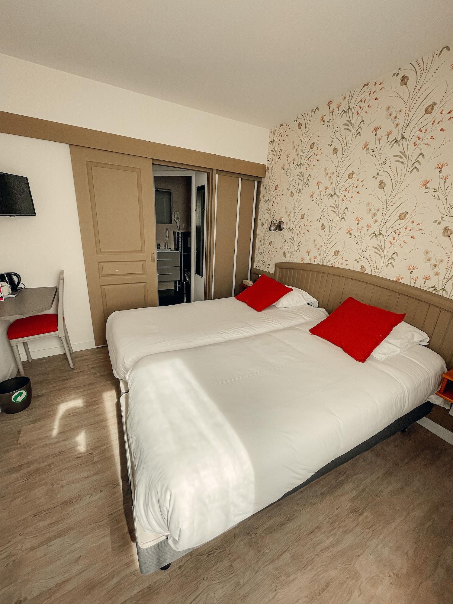 Garden Hotel Rennes Centre Gare Exterior photo