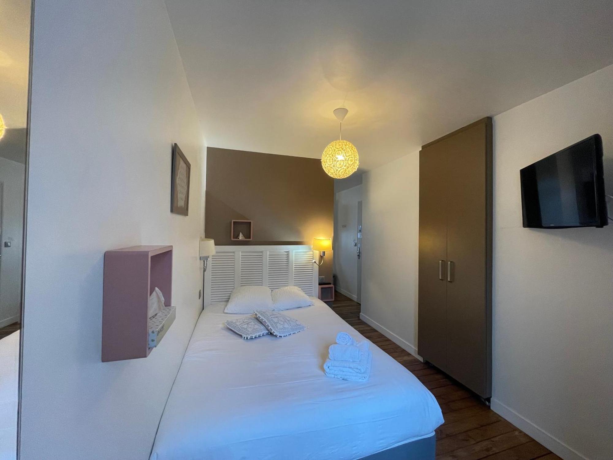 Garden Hotel Rennes Centre Gare Exterior photo